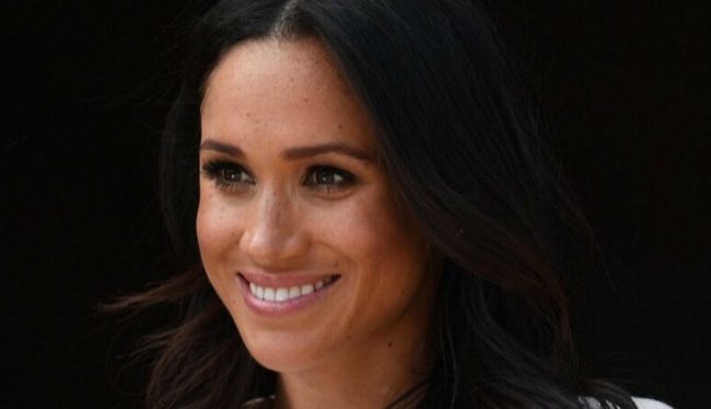 machiaj, ochi obositi