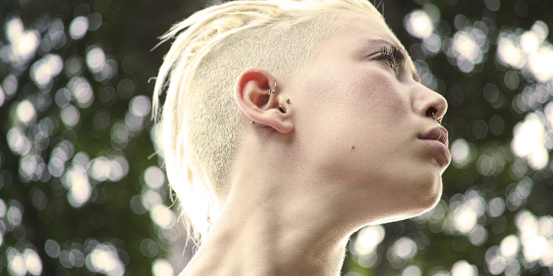 tunsoare par scurt femeie