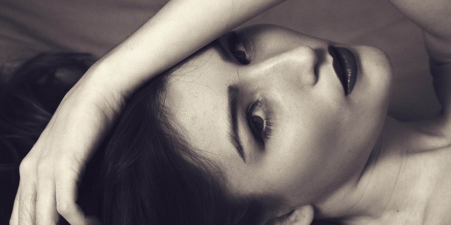 femeie sexy fata seducatoare