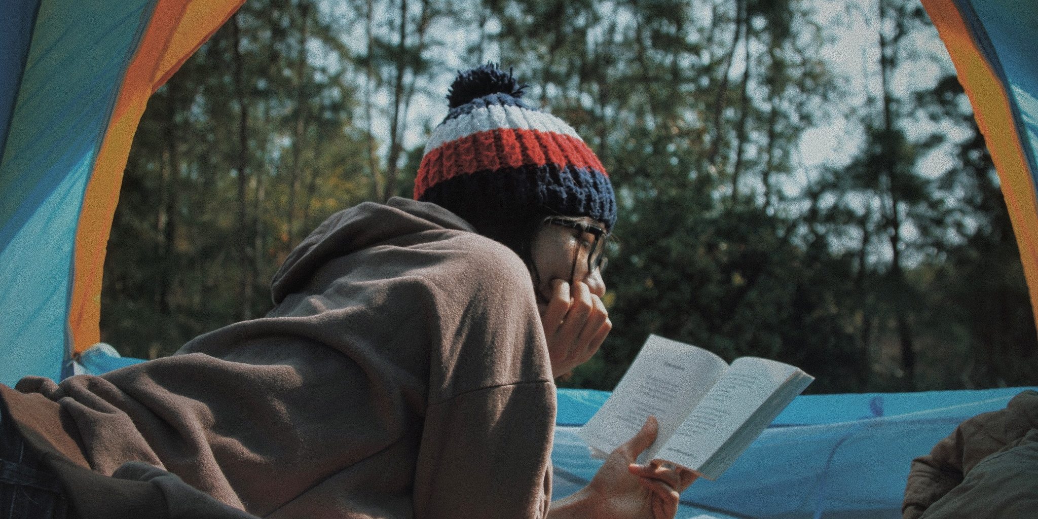 fata, femeie, cort, carte, citit