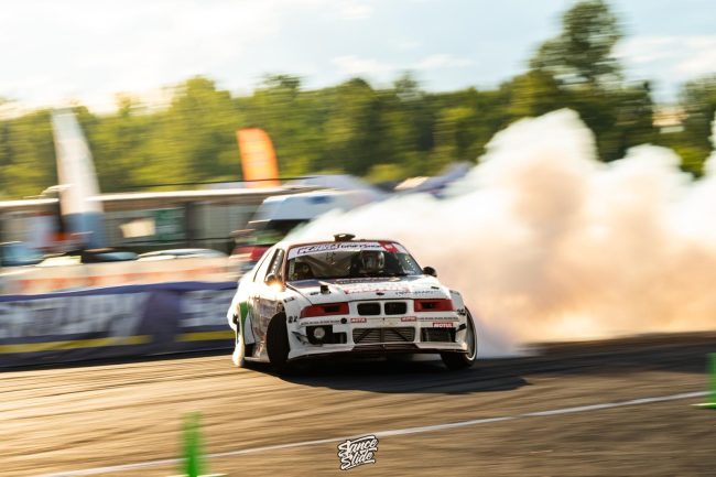 Alice-Ene-concureaza-atat-in-Romania-cat-si-in-etapele-de-drift-din-strainatate